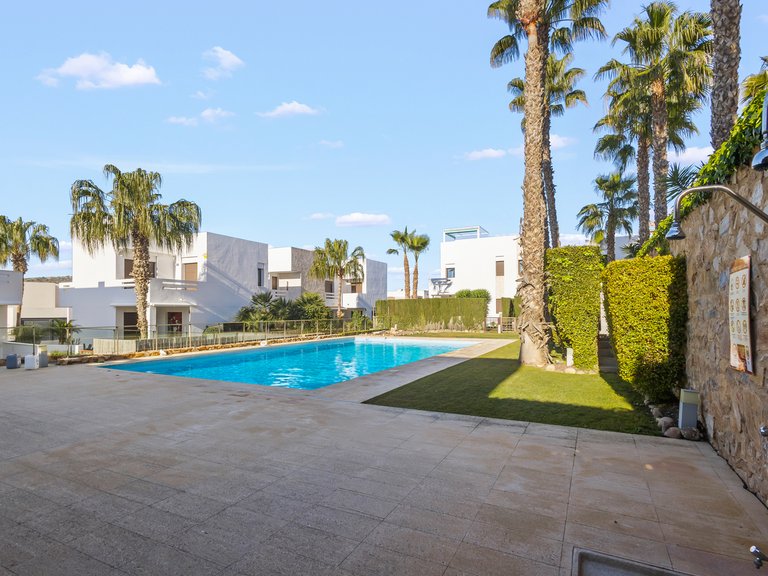 Villa for Sale in Algorfa, Alicante 10