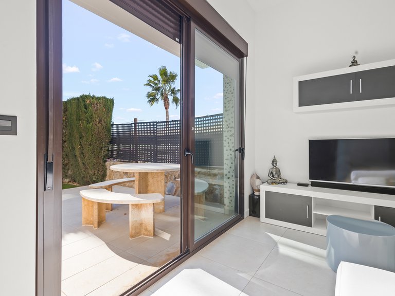 Villa for Sale in Algorfa, Alicante 16