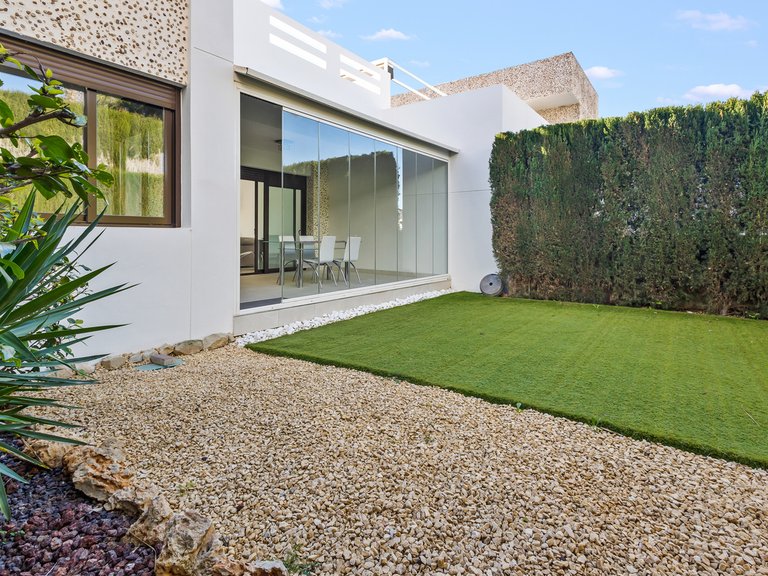 Villa for Sale in Algorfa, Alicante 42