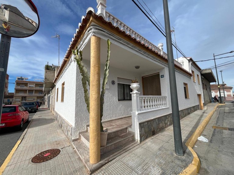 Town House for Sale in Algorfa, Alicante 1
