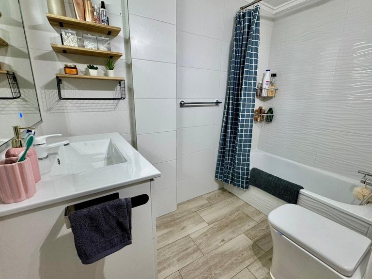 Apartment for Sale in Almoradi, Alicante 13