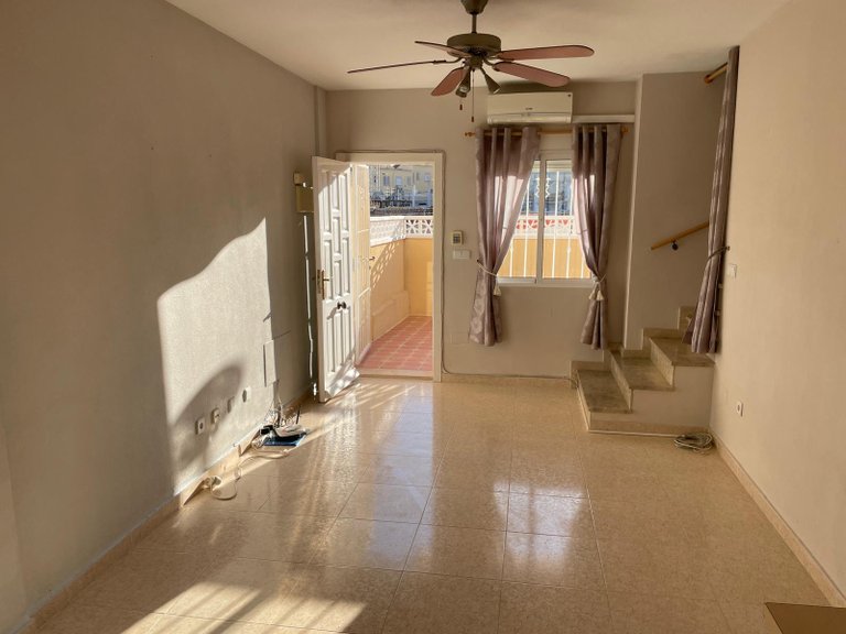 Town House for Sale in Villamartin, Alicante 3