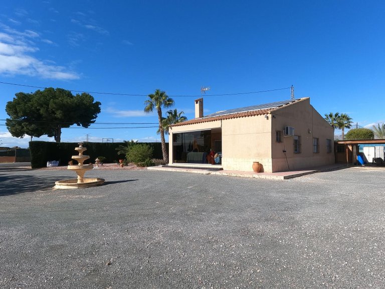 Villa for Sale in Albatera, Alicante 23