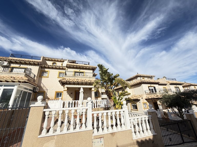 Town House for Sale in Villamartin, Alicante 1