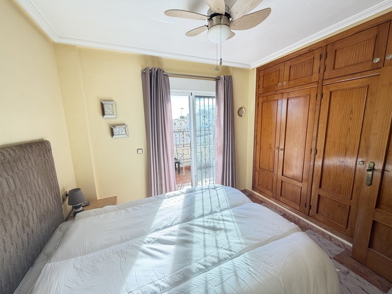 Town House for Sale in Villamartin, Alicante 12