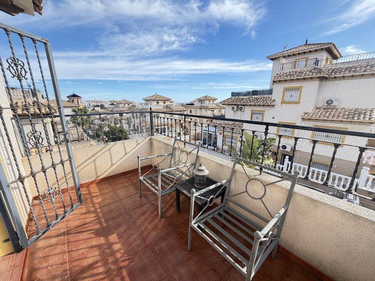 Town House for Sale in Villamartin, Alicante 13