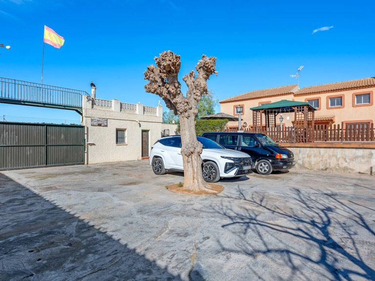 Country House for Sale in Los Montesinos, Alicante 28