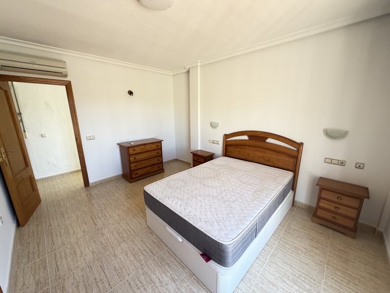 Villa for Sale in Villamartin, Alicante 26