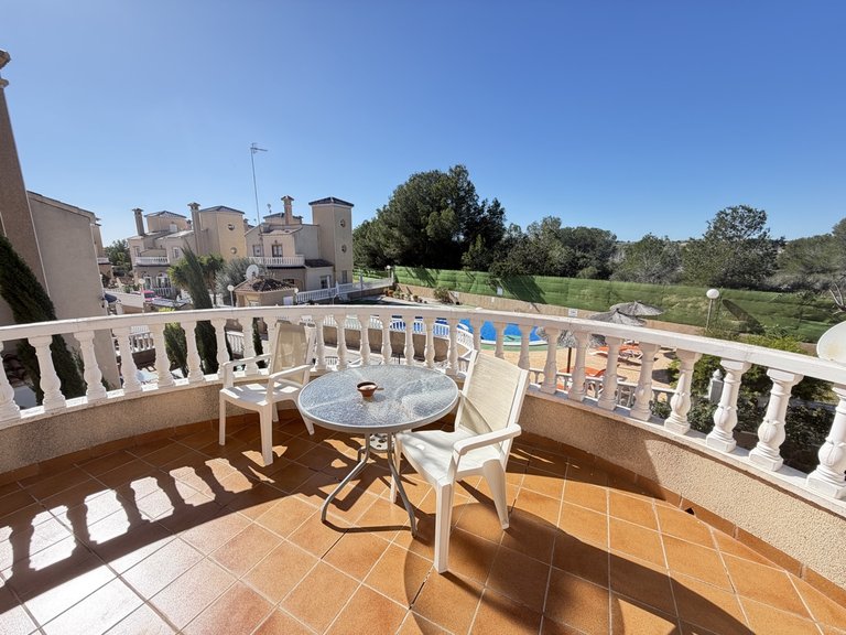 Villa for Sale in Villamartin, Alicante 27