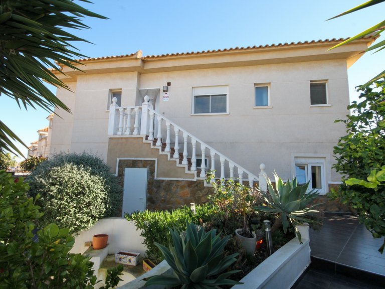 Villa for Sale in San Miguel De Salinas, Alicante 2