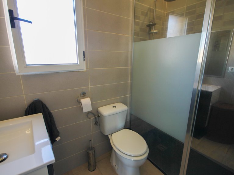 Villa for Sale in San Miguel De Salinas, Alicante 11