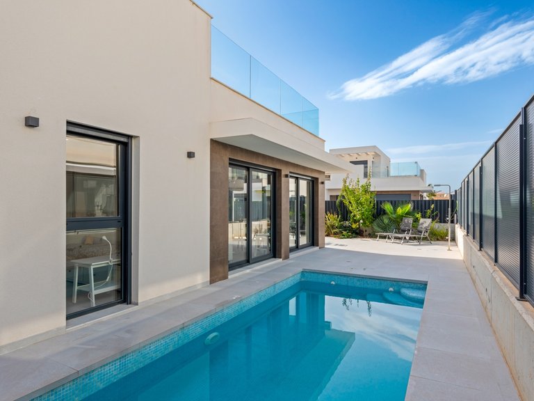 Villa for Sale in San Fulgencio, Alicante 31