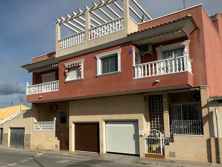 Town House for Sale in Bigastro, Alicante 1