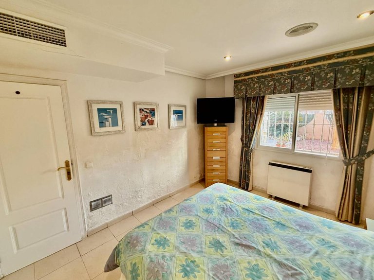 Villa for Sale in Benferri, Alicante 17