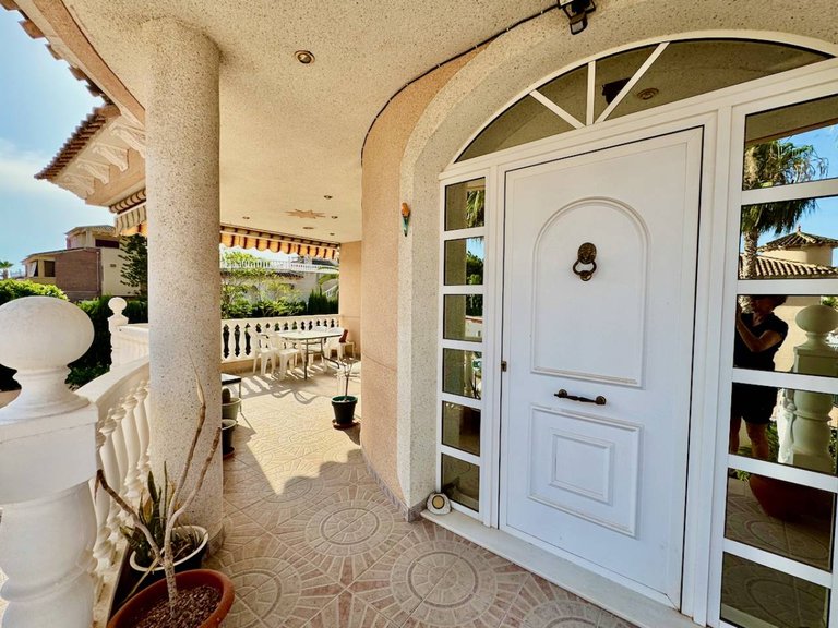 Villa for Sale in Benferri, Alicante 23
