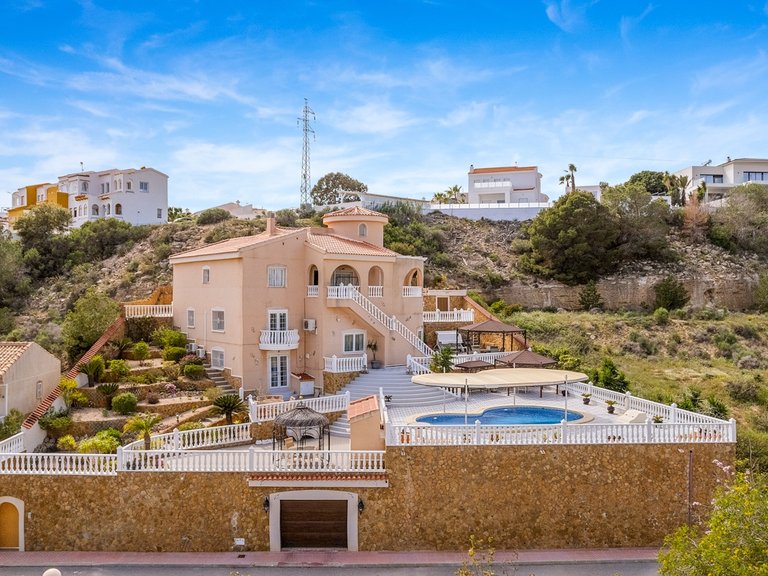 Villa for Sale in Ciudad Quesada, Alicante 2