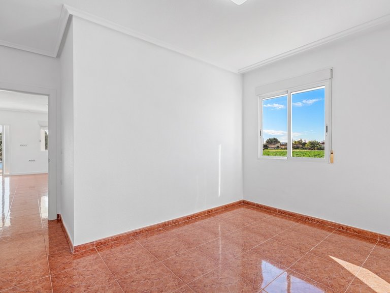 Country House for Sale in Dolores, Alicante 15