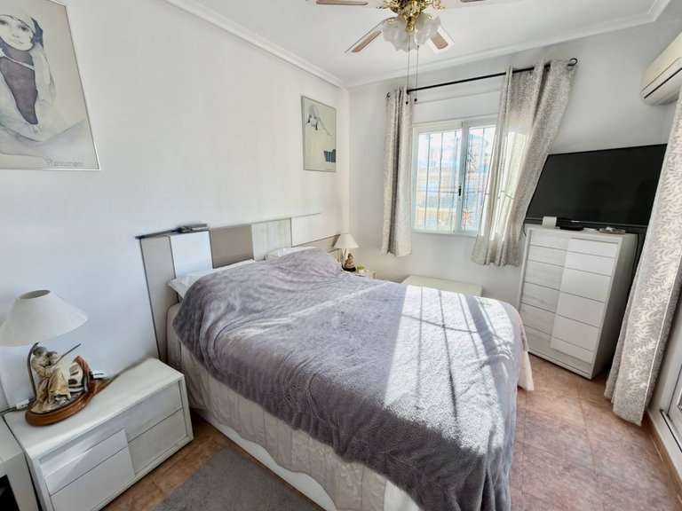 Villa for Sale in Algorfa, Alicante 8