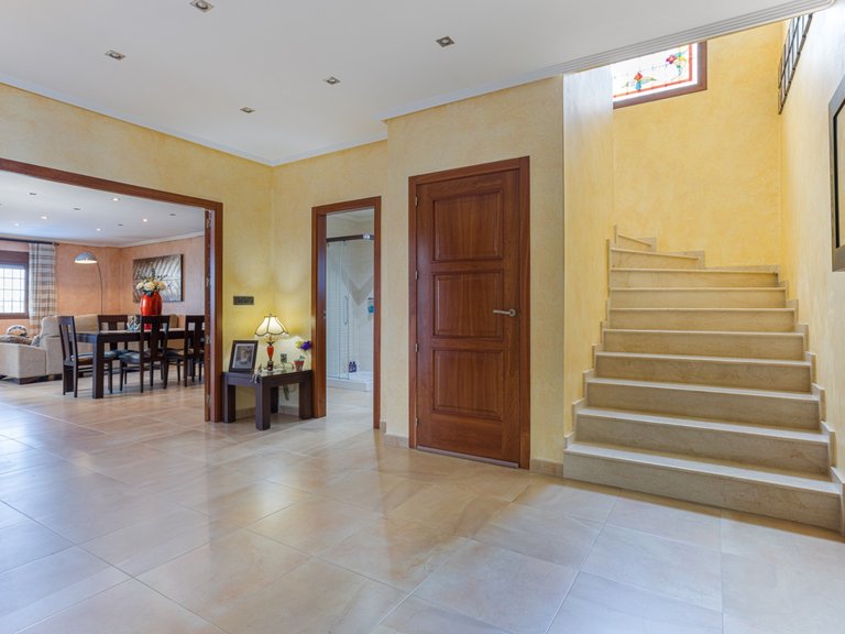 Villa for Sale in Los Montesinos, Alicante 7