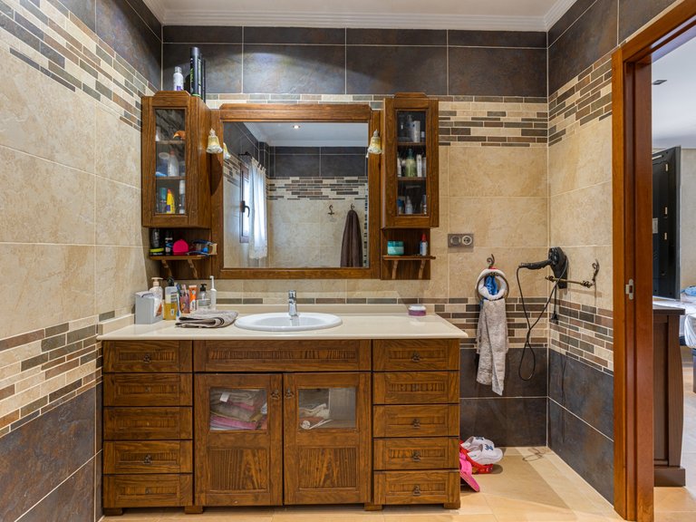 Villa for Sale in Los Montesinos, Alicante 13