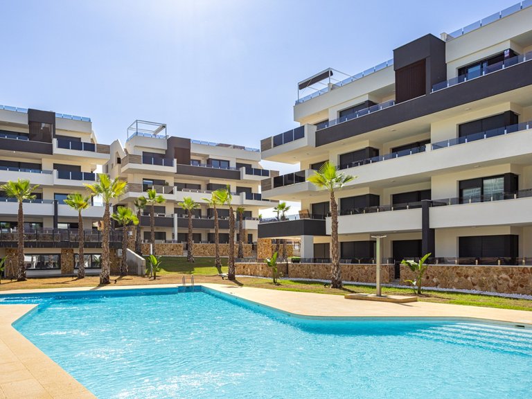 Apartment for Sale in Los Altos, Alicante 1