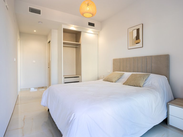 Apartment for Sale in Los Altos, Alicante 19