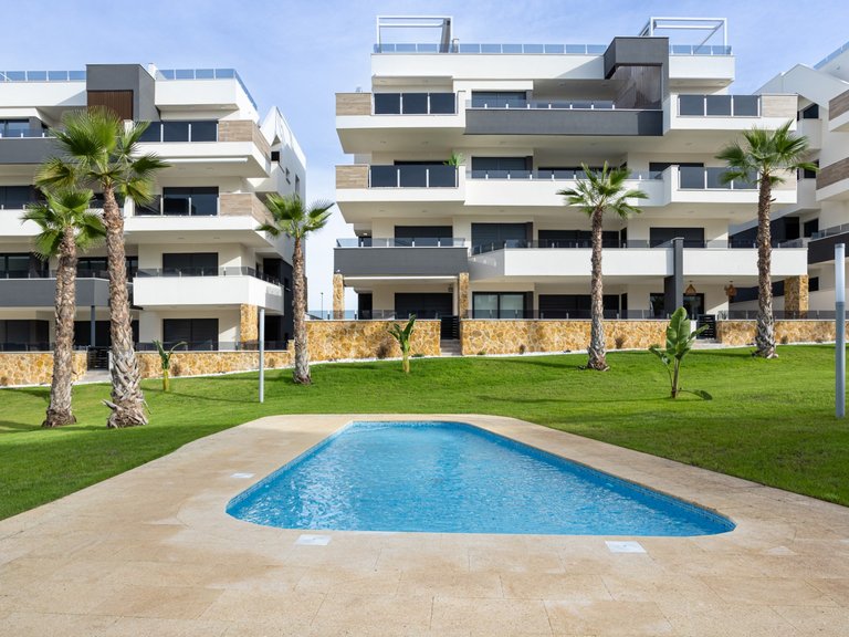 Apartment for Sale in Los Altos, Alicante 46