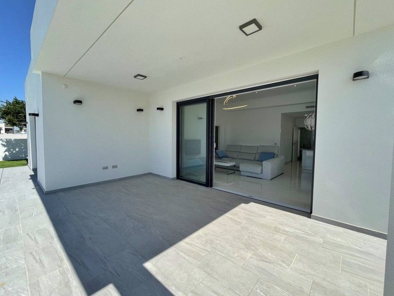 Villa for Sale in Rafal, Alicante 12