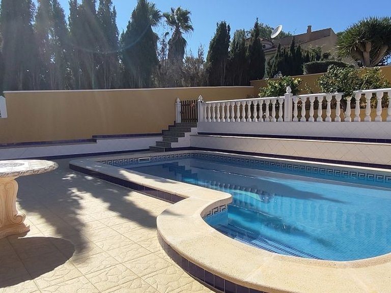 Villa for Sale in Los Balcones, Alicante 3