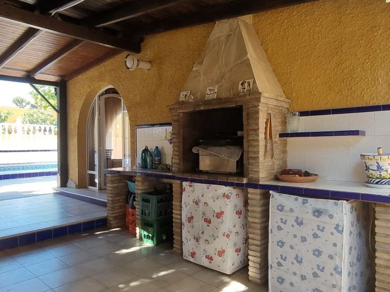 Villa for Sale in Los Balcones, Alicante 20