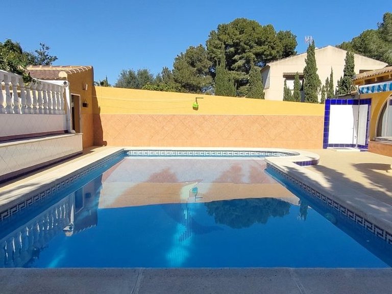 Villa for Sale in Los Balcones, Alicante 22