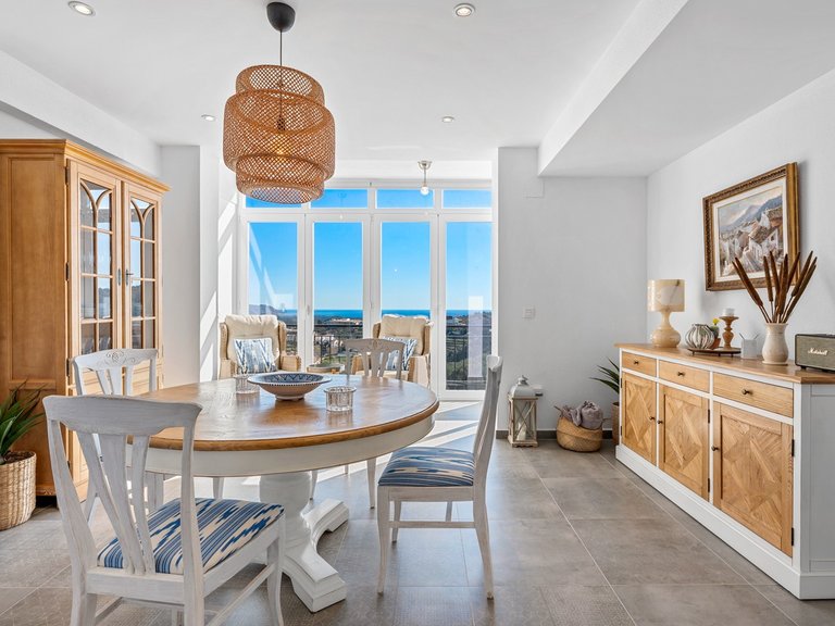 Apartment for Sale in La Nucia, Alicante 8
