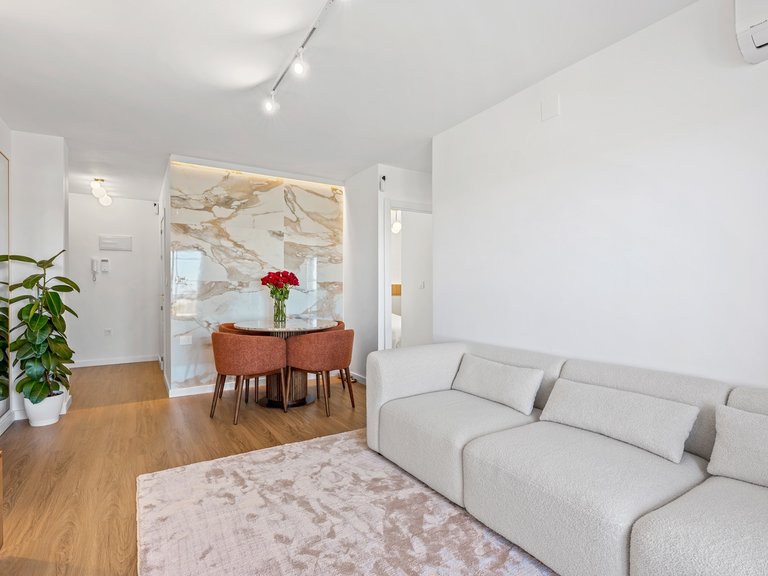 Apartment for Sale in Punta Prima, Alicante 2