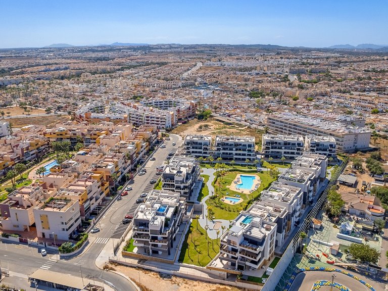 Apartment for Sale in Playa Flamenca, Alicante 50