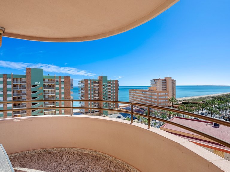 Apartment for Sale in Arenales Del Sol, Alicante 3