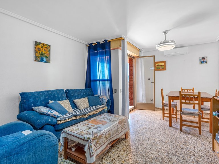 Apartment for Sale in Arenales Del Sol, Alicante 4