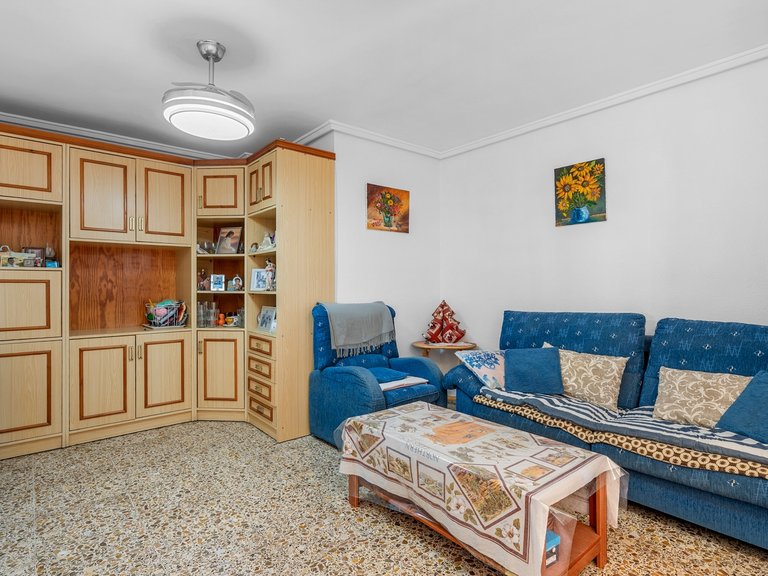 Apartment for Sale in Arenales Del Sol, Alicante 6
