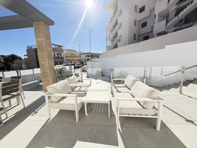 Villa for Sale in Villamartin, Alicante 4