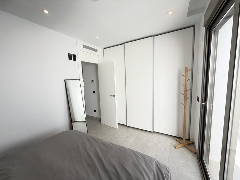 Villa for Sale in Villamartin, Alicante 14