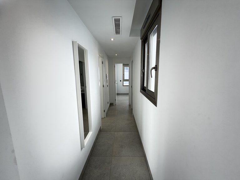 Villa for Sale in Villamartin, Alicante 18