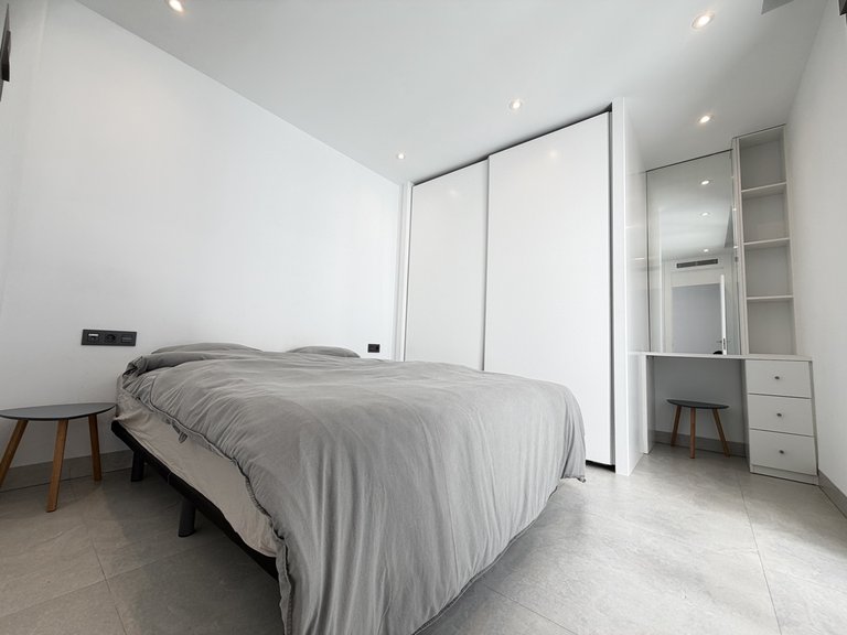 Villa for Sale in Villamartin, Alicante 19