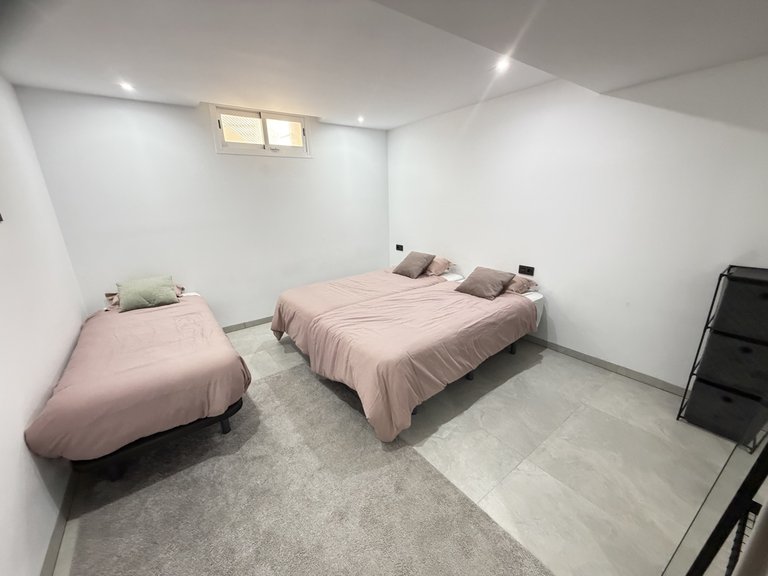 Villa for Sale in Villamartin, Alicante 37