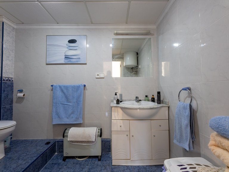 Villa for Sale in Las Ramblas, Alicante 29