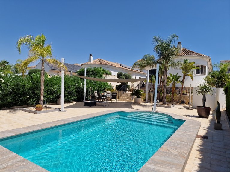 Villa for Sale in San Fulgencio, Alicante 2