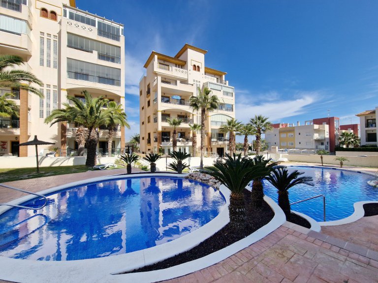 Apartment for Sale in Guardamar Del Segura, Alicante 1