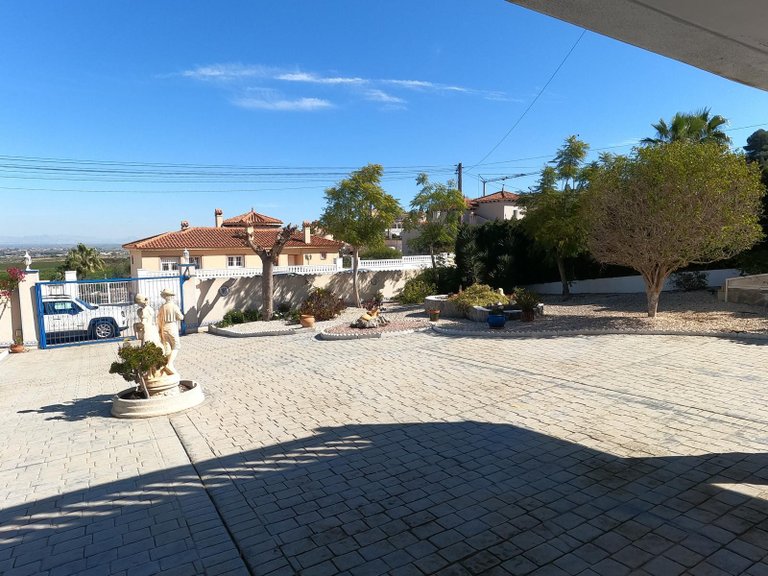 Villa for Sale in Algorfa, Alicante 46