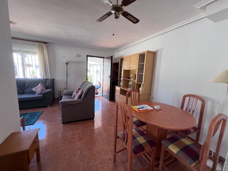 Villa for Sale in Entre Naranjo - Vistabella Golf, Alicante 10