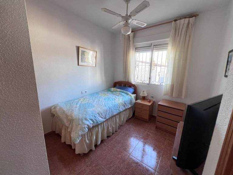 Villa for Sale in Entre Naranjo - Vistabella Golf, Alicante 16