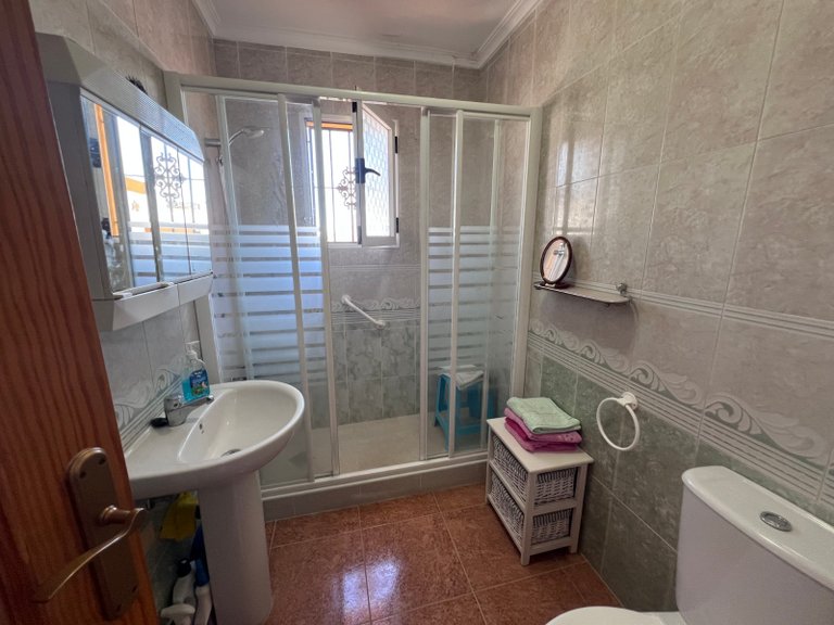Villa for Sale in Entre Naranjo - Vistabella Golf, Alicante 21