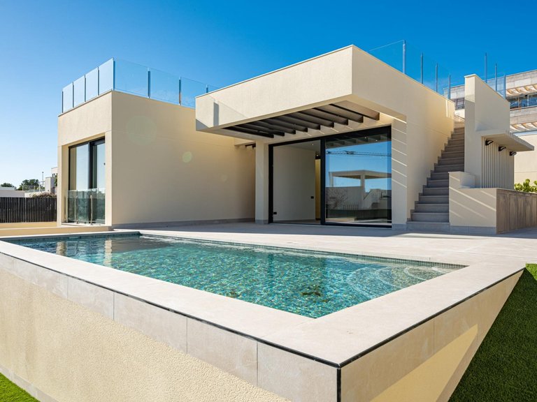 Villa for Sale in Polop, Alicante 38